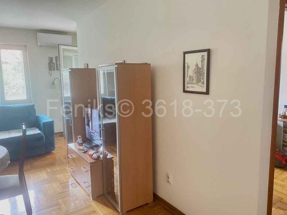 Stan na prodaju u Beogradu, Zvezdara, dvosoban, 45m2, cena 163200 evra
