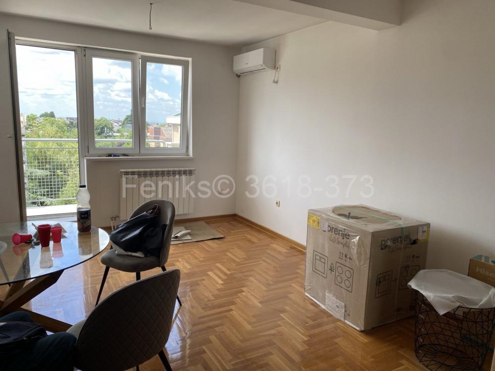 Stan na prodaju u Beogradu, Filmski grad, jednosoban, 37m2, cena 95000 evra