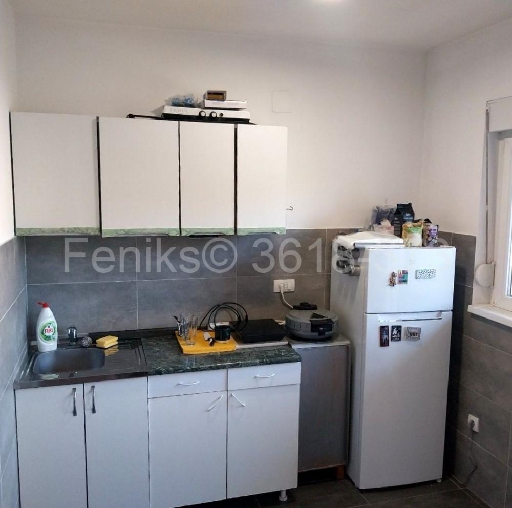 Stan na prodaju u Beogradu, Borča, 27m2, cena 54000 evra