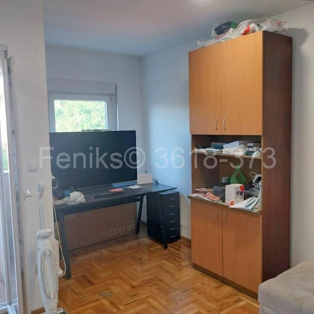 Stan na prodaju u Beogradu, Borča, 27m2, cena 54000 evra