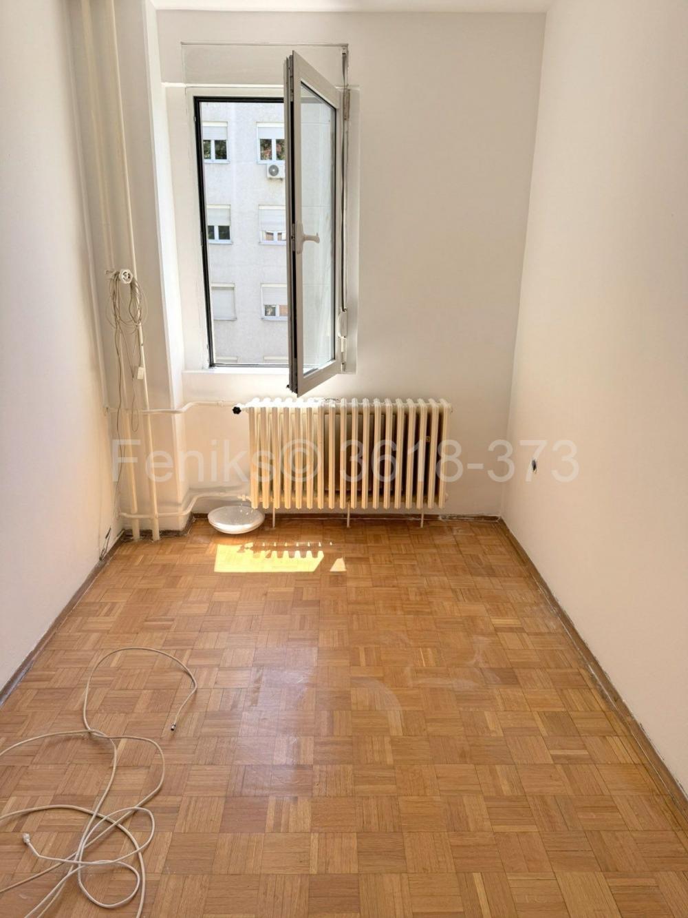 Stan na prodaju u Beogradu, Južni bulevar, troiposoban, 66m2, cena 220000 evra