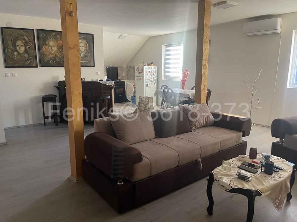 Stan na prodaju u Beogradu, Surčin, trosoban, 94m2, cena 139000 evra