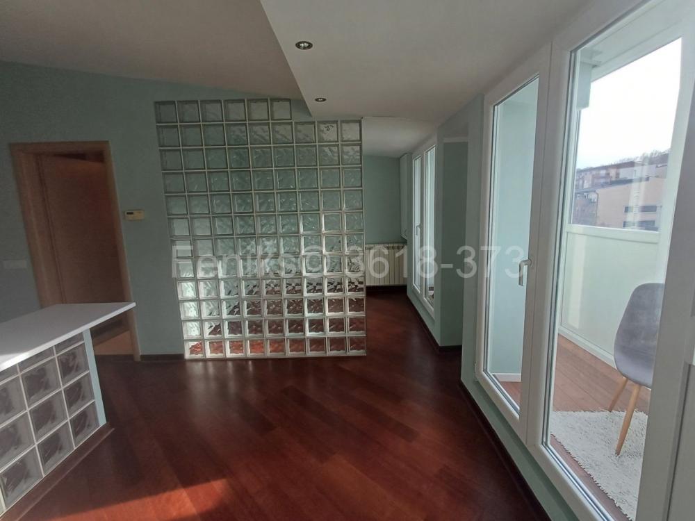 Stan na prodaju u Beogradu, Mirijevo, jednoiposoban, 30m2, cena 72000 evra