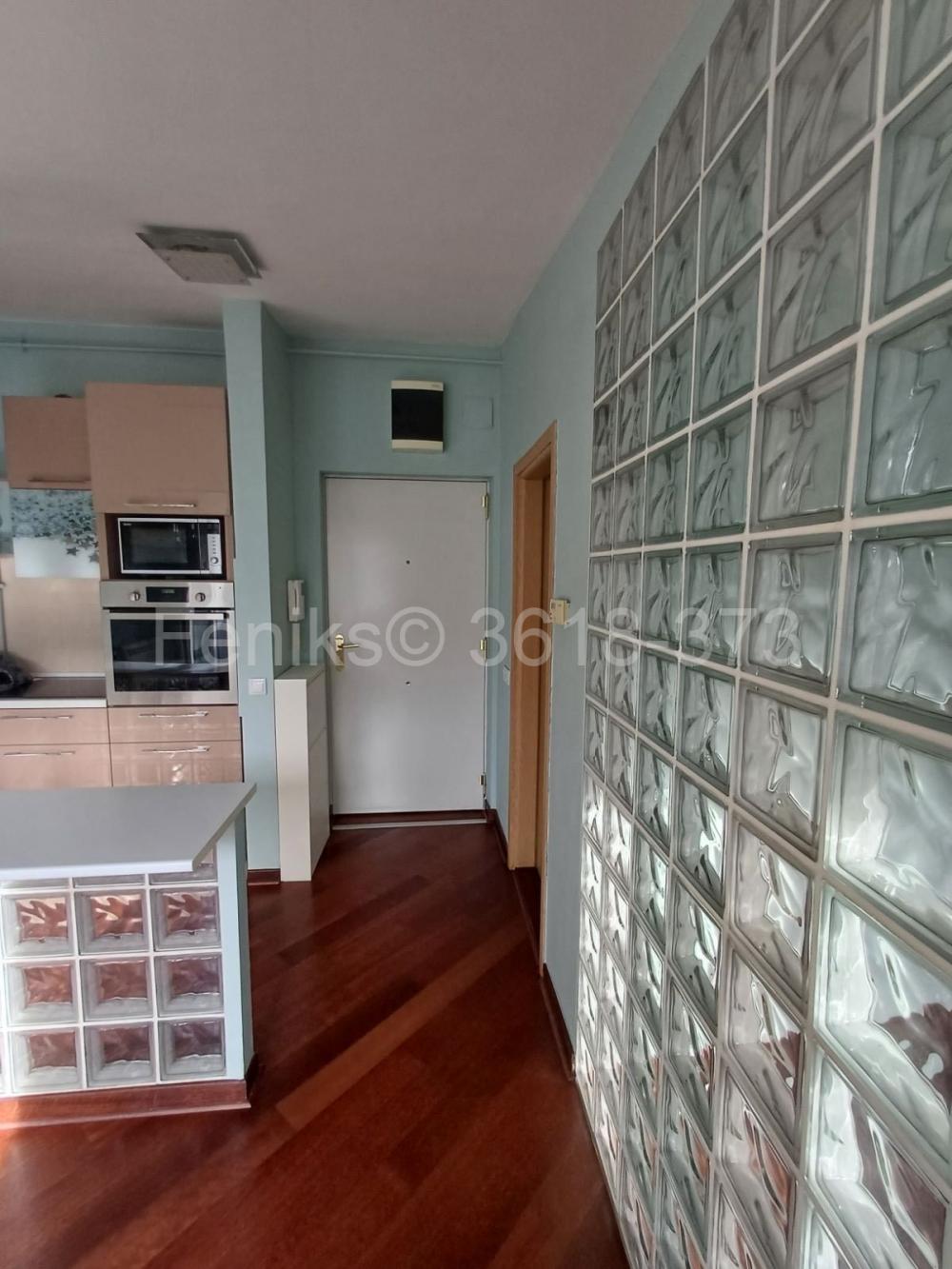 Stan na prodaju u Beogradu, Mirijevo, jednoiposoban, 30m2, cena 72000 evra