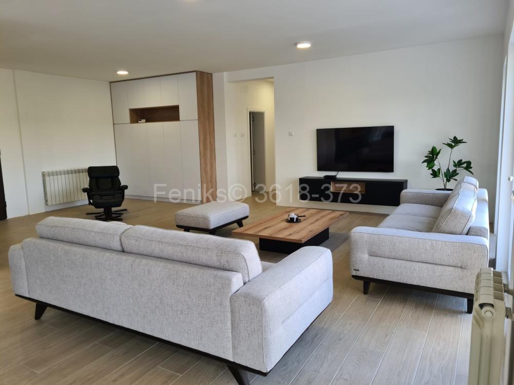 Stan na prodaju u Beogradu, Dedinje, cetvorosoban, 145m2, cena 650000 evra