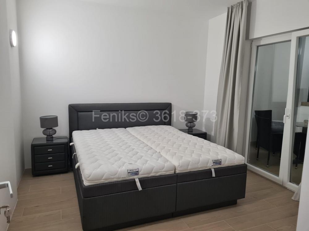 Stan na prodaju u Beogradu, Dedinje, cetvorosoban, 180m2, cena 950000 evra