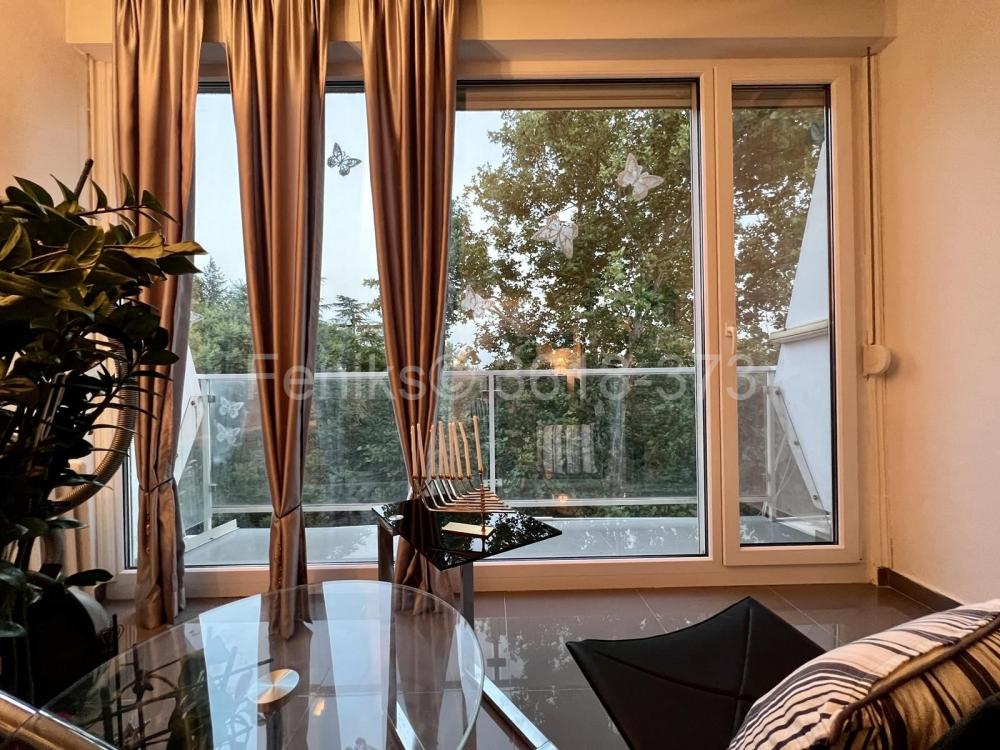 Stan na prodaju u Beogradu, dvosoban, 66m2, cena 250000 evra