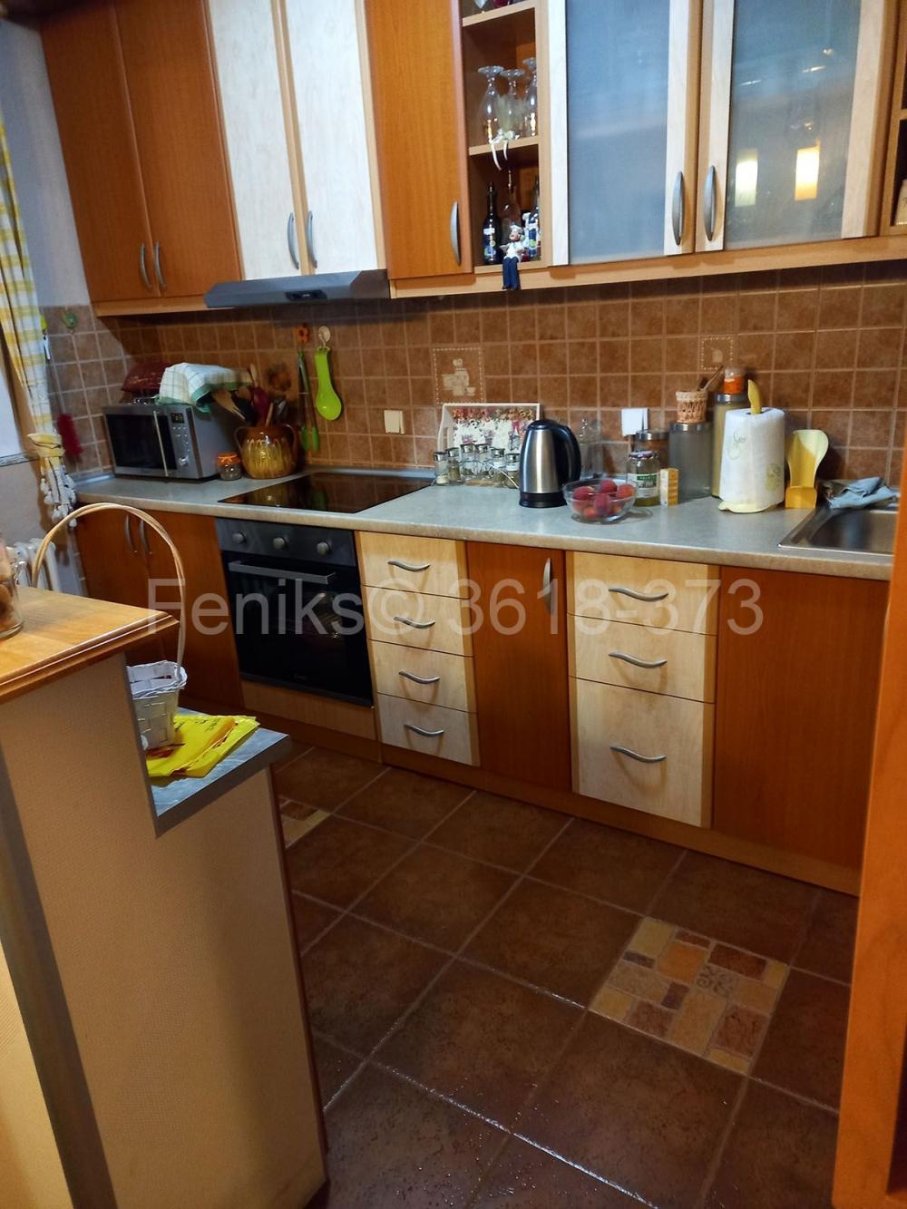 Stan na prodaju u Beogradu, Braće Jerković, trosoban, 92m2, cena 190000 evra