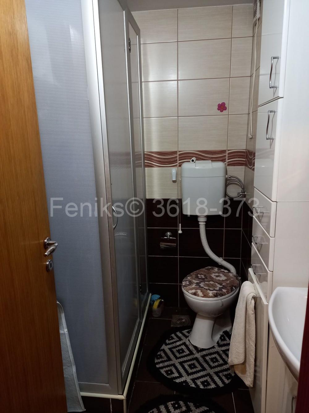 Stan na prodaju u Beogradu, Braće Jerković, trosoban, 92m2, cena 190000 evra