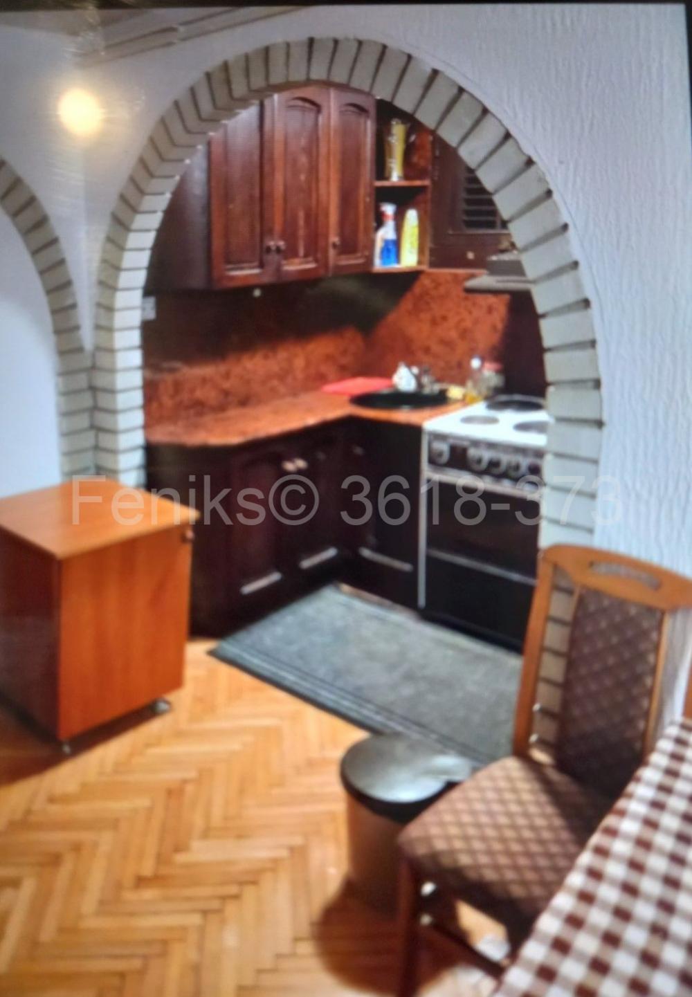 Stan na prodaju u Beogradu, Vračar, trosoban, 65m2, cena 150000 evra