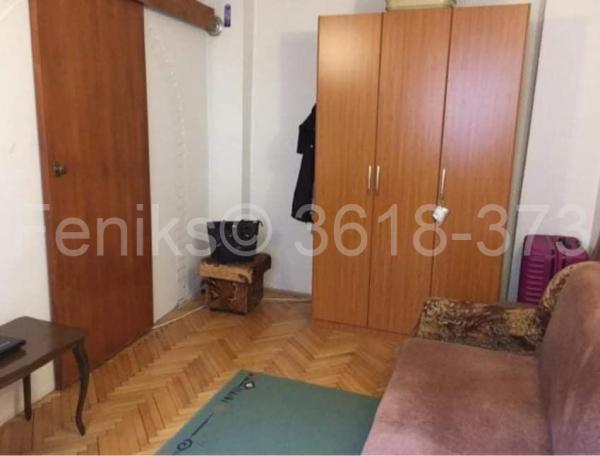 Stan na prodaju u Beogradu, Vračar, trosoban, 65m2, cena 130000 evra