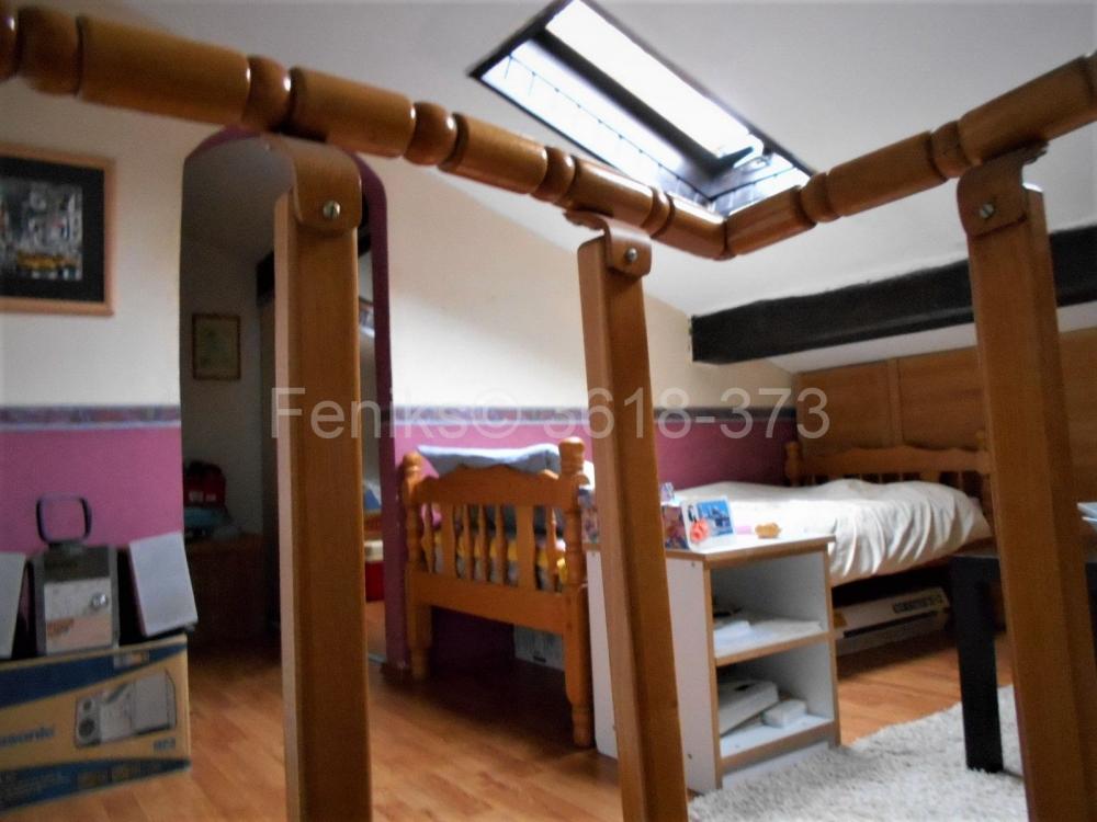 Stan na prodaju u Beogradu, Čukarica, trosoban, 82m2, cena 260000 evra