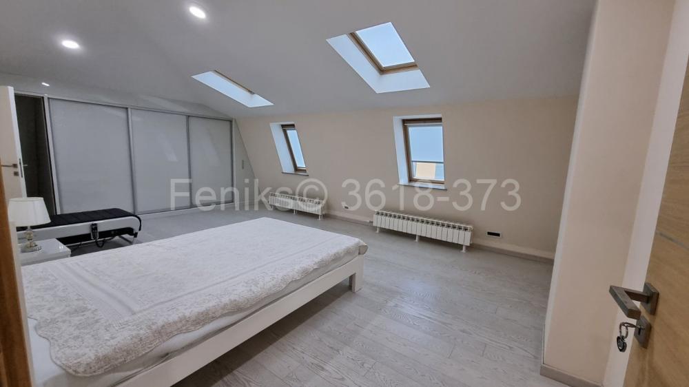 Stan na prodaju u Beogradu, Dedinje, 400m2, cena 1050000 evra