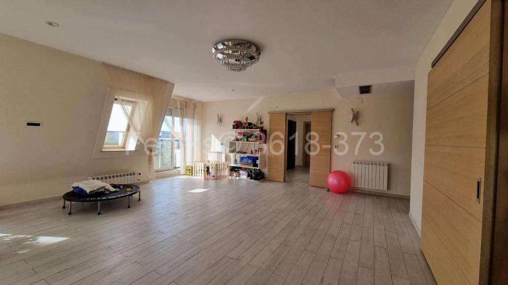 Stan na prodaju u Beogradu, Dedinje, 400m2, cena 1050000 evra