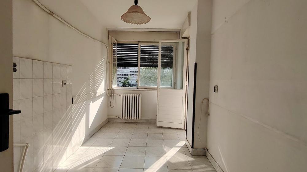 Stan na prodaju u Beogradu, Novi Beograd blok 38 (OŠ Ratko Mitrović), dvosoban, 62m2, cena 217000 evra