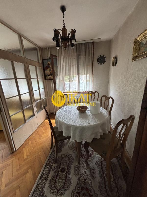 Stan na prodaju u Beogradu, Čukarica, trosoban, 84m2, cena 255000 evra