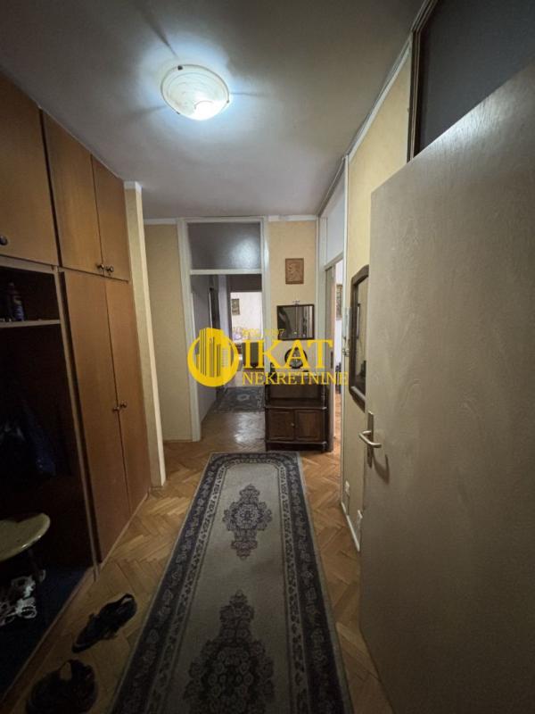 Stan na prodaju u Beogradu, Čukarica, trosoban, 84m2, cena 255000 evra