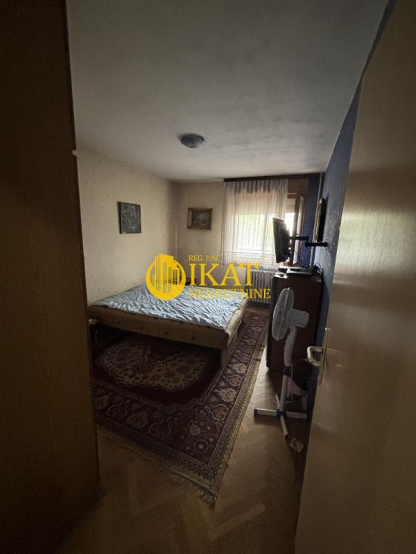 Stan na prodaju u Beogradu, Čukarica, trosoban, 84m2, cena 255000 evra
