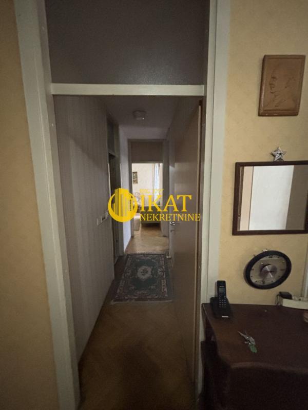Stan na prodaju u Beogradu, Čukarica, trosoban, 84m2, cena 255000 evra