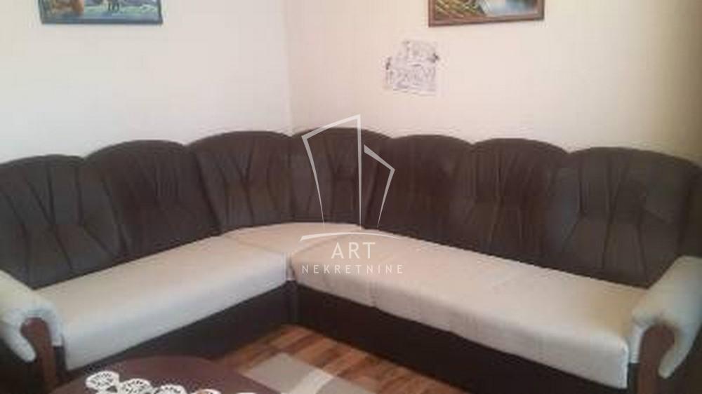 Stan na prodaju u Beogradu, Novi Grad, cetvorosoban, 105m2, cena 268300 evra
