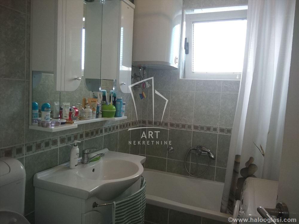 Stan na prodaju u Beogradu, Novi Grad, cetvorosoban, 105m2, cena 268300 evra