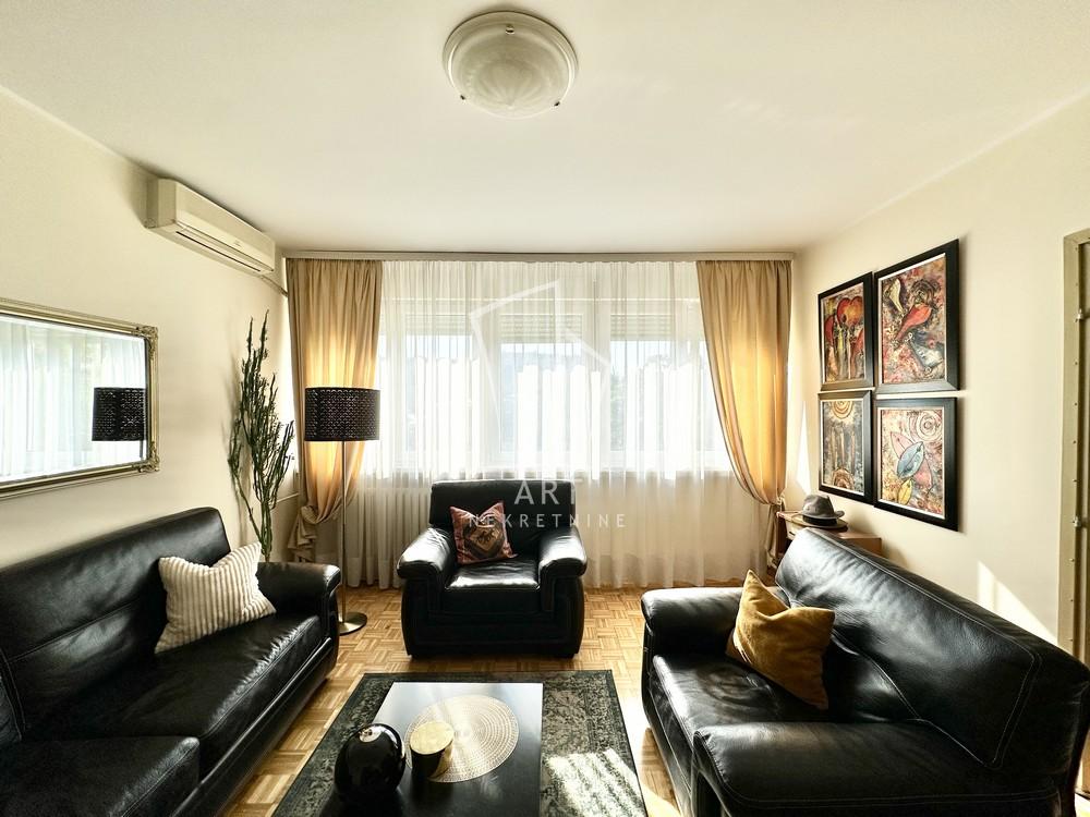 Stan na prodaju u Beogradu, Mirijevo, dvosoban, 60m2, cena 180000 evra