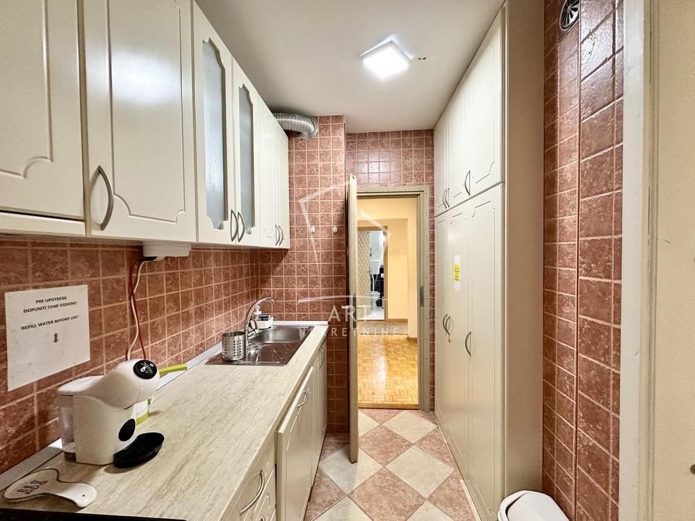 Stan na prodaju u Beogradu, Mirijevo, dvosoban, 60m2, cena 180000 evra