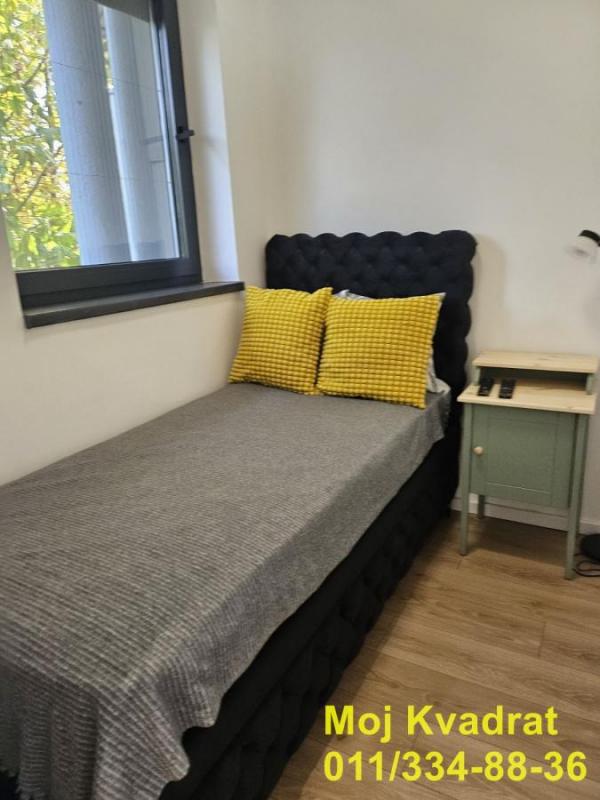 Stan na prodaju u Beogradu, Dorćol, jednoiposoban, 32m2, cena 220000 evra