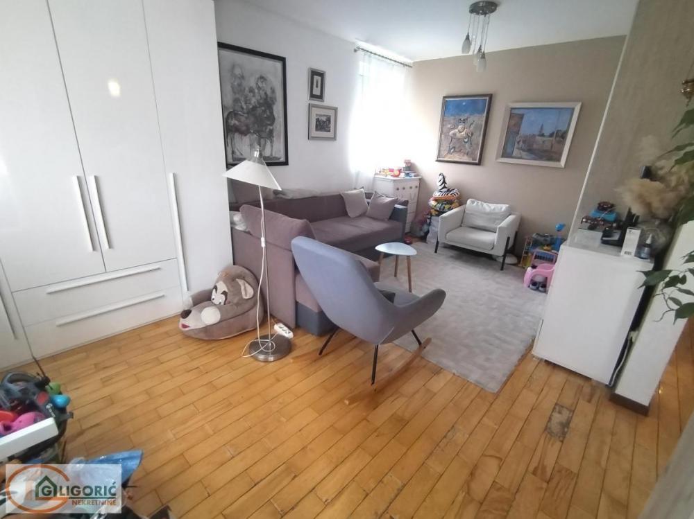 Stan na prodaju u Beogradu, Mirijevo, dvosoban, 46m2, cena 127000 evra