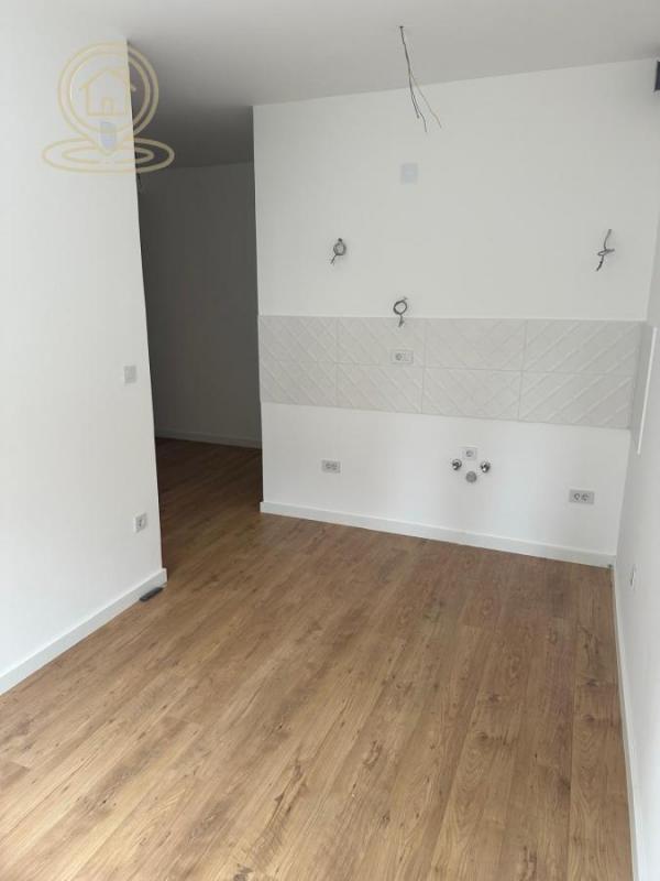 Stan na prodaju u Beogradu, Karaburma, jednoiposoban, 35m2, cena 79200 evra