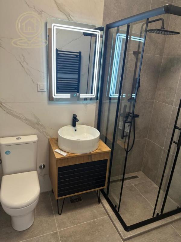 Stan na prodaju u Beogradu, Karaburma, jednoiposoban, 41m2, cena 92400 evra
