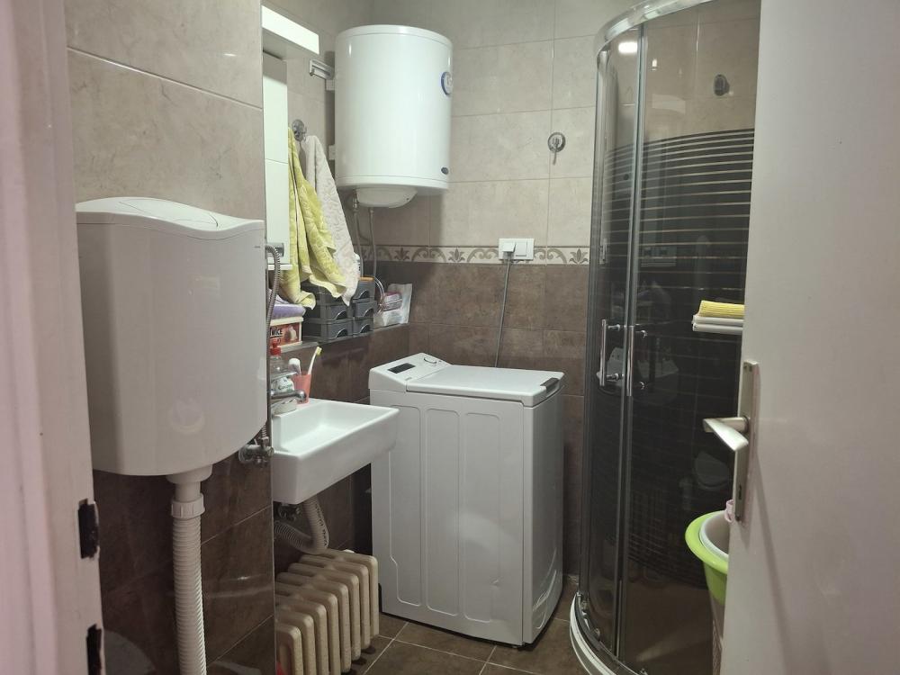 Stan na prodaju u Beogradu, Retenzija blok 9B, dvosoban, 57m2, cena 220000 evra