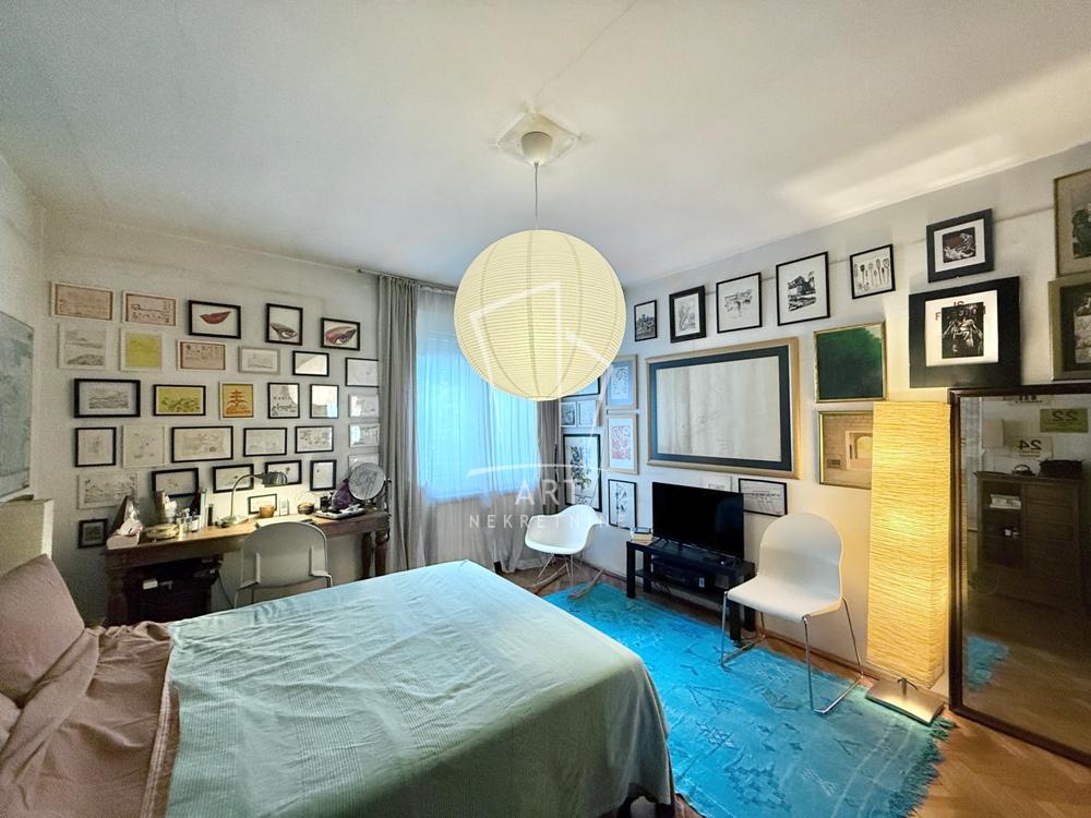 Stan na prodaju u Beogradu, Beograd (centar), cetvorosoban, 87m2, cena 368000 evra