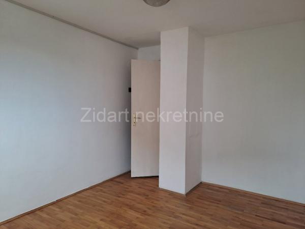 Stan na prodaju u Beogradu, Borča, dvosoban, 54m2, cena 120900 evra