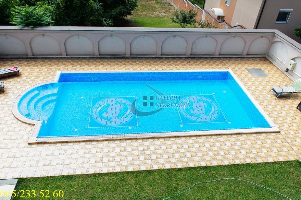 Stan na prodaju u Beogradu, Voždovac, cetvorosoban, 99m2, cena 247500 evra