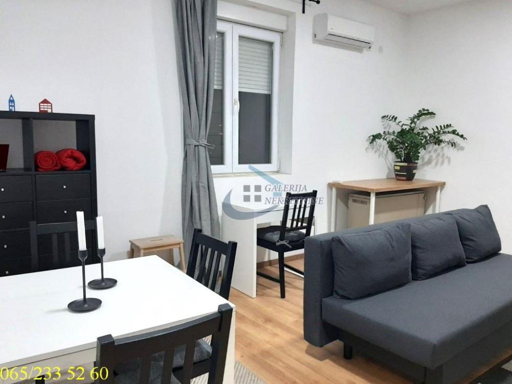 Stan na prodaju u Beogradu, Zvezdara, dvosoban, 43m2, cena 135000 evra