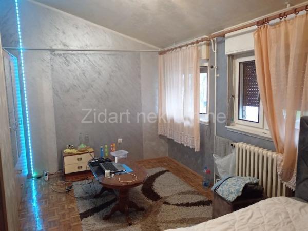 Stan na prodaju u Beogradu, Batajnica, dvosoban, 93m2, cena 185000 evra