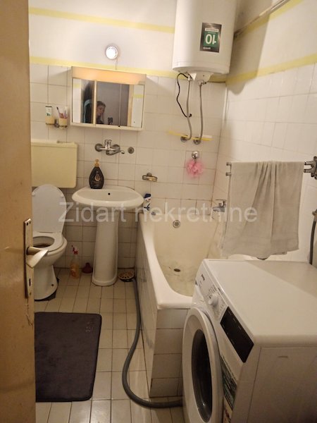 Stan na prodaju u Beogradu, Batajnica, dvosoban, 93m2, cena 185000 evra