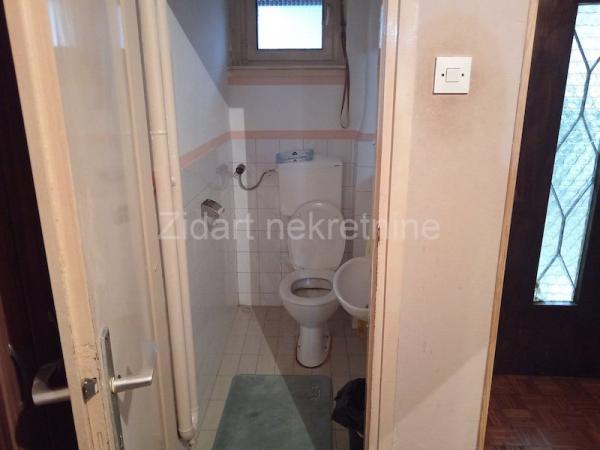 Stan na prodaju u Beogradu, Batajnica, dvosoban, 93m2, cena 185000 evra