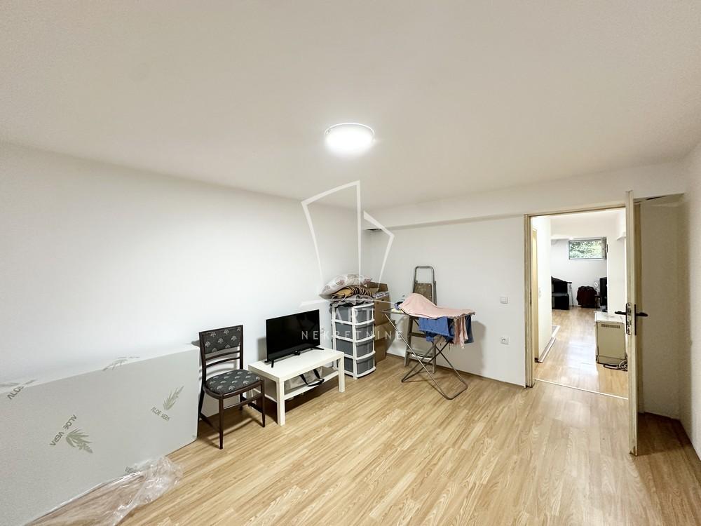 Stan na prodaju u Beogradu, Zemun, jednoiposoban, 45m2, cena 59900 evra