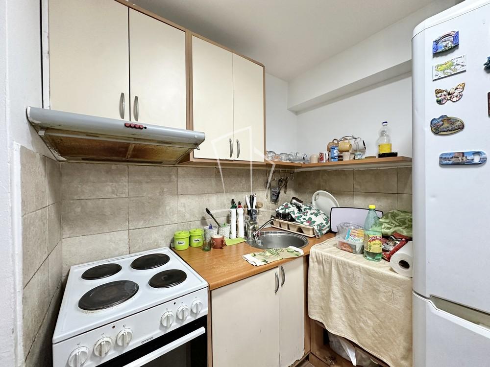 Stan na prodaju u Beogradu, Zemun, jednoiposoban, 45m2, cena 59900 evra