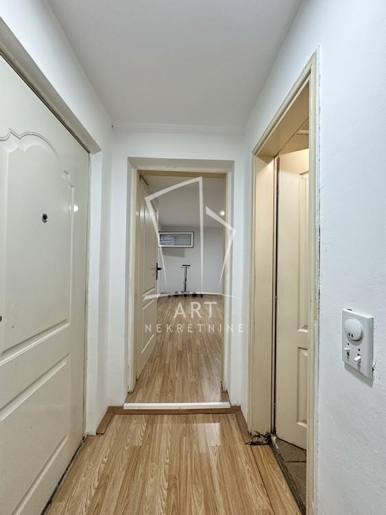 Stan na prodaju u Beogradu, Zemun, jednoiposoban, 45m2, cena 59900 evra