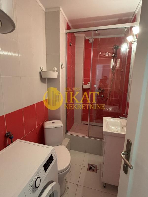 Stan na prodaju u Beogradu, Vukov spomenik, dvosoban, 60m2, cena 240000 evra