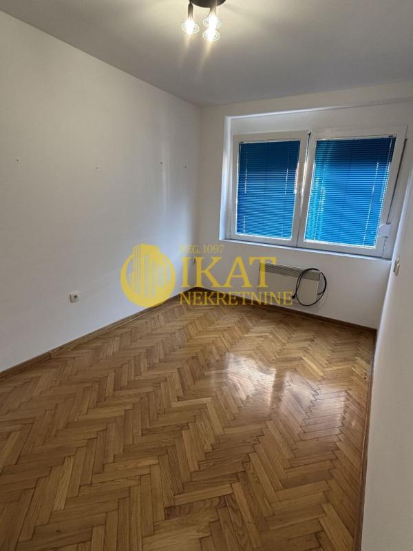 Stan na prodaju u Beogradu, Vukov spomenik, dvosoban, 60m2, cena 240000 evra