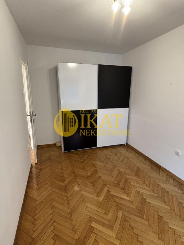 Stan na prodaju u Beogradu, Vukov spomenik, dvosoban, 60m2, cena 240000 evra