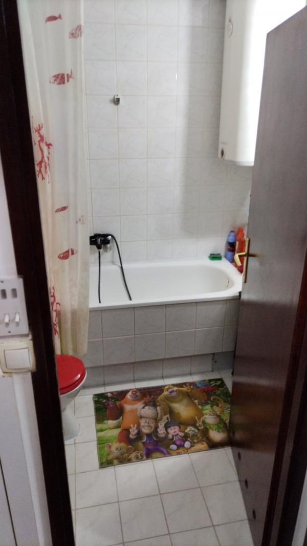 Stan na prodaju u Beogradu, Novi Beograd blok 62, jednoiposoban, 45m2, cena 146000 evra