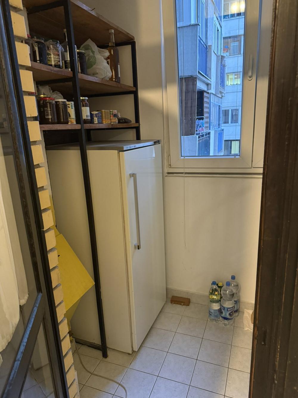 Stan na prodaju u Beogradu, Labudovo brdo, dvoiposoban, 65m2, cena 159000 evra