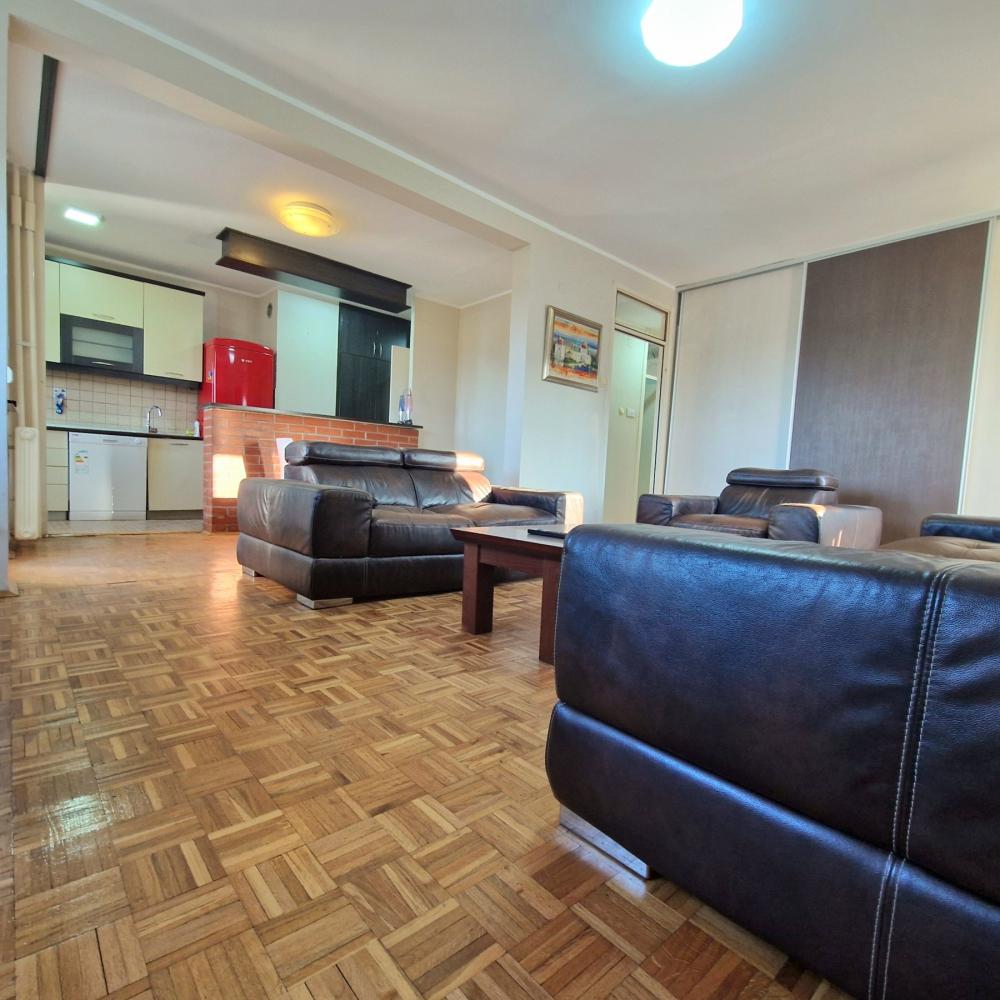 Stan na prodaju u Beogradu, Dorćol, trosoban, 75m2, cena 298000 evra