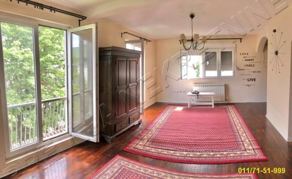 Stan na prodaju u Beogradu, Karaburma, trosoban, 73m2, cena 139800 evra