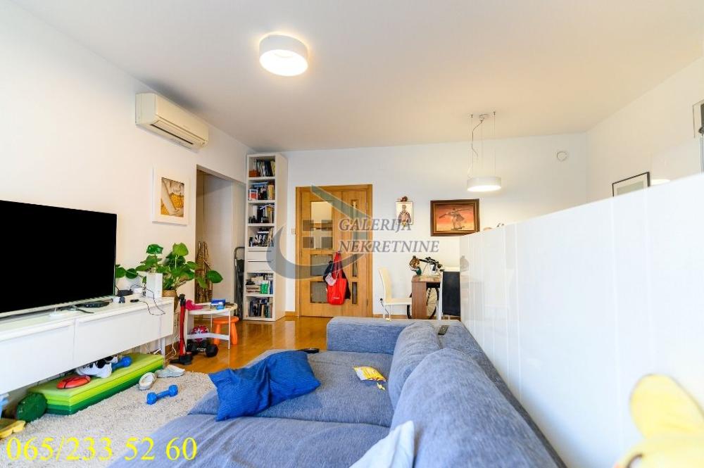 Stan na prodaju u Beogradu, Vračar, dvosoban, 65m2, cena 412000 evra